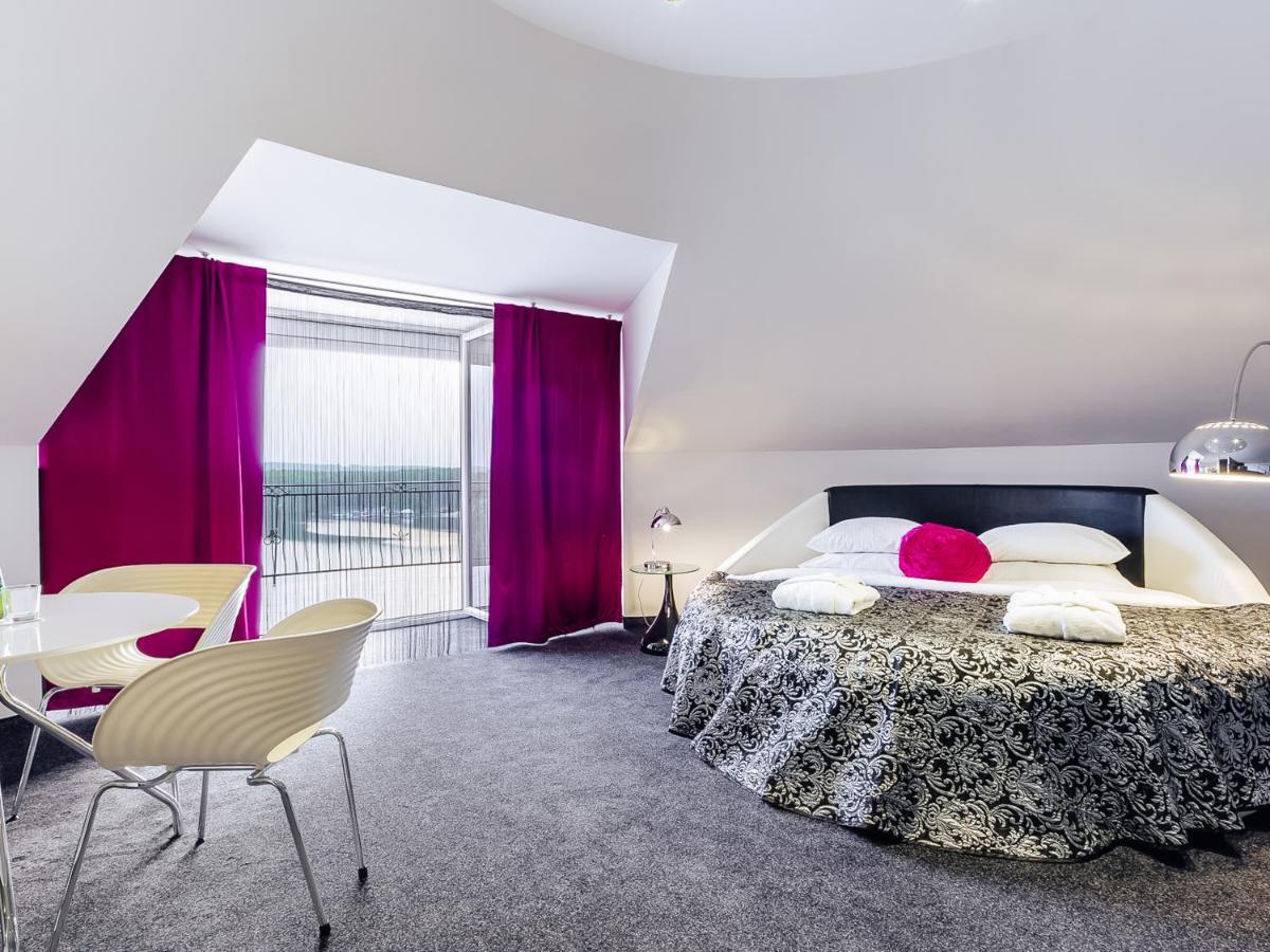 Hotel Woinski Spa Lubniewice Extérieur photo